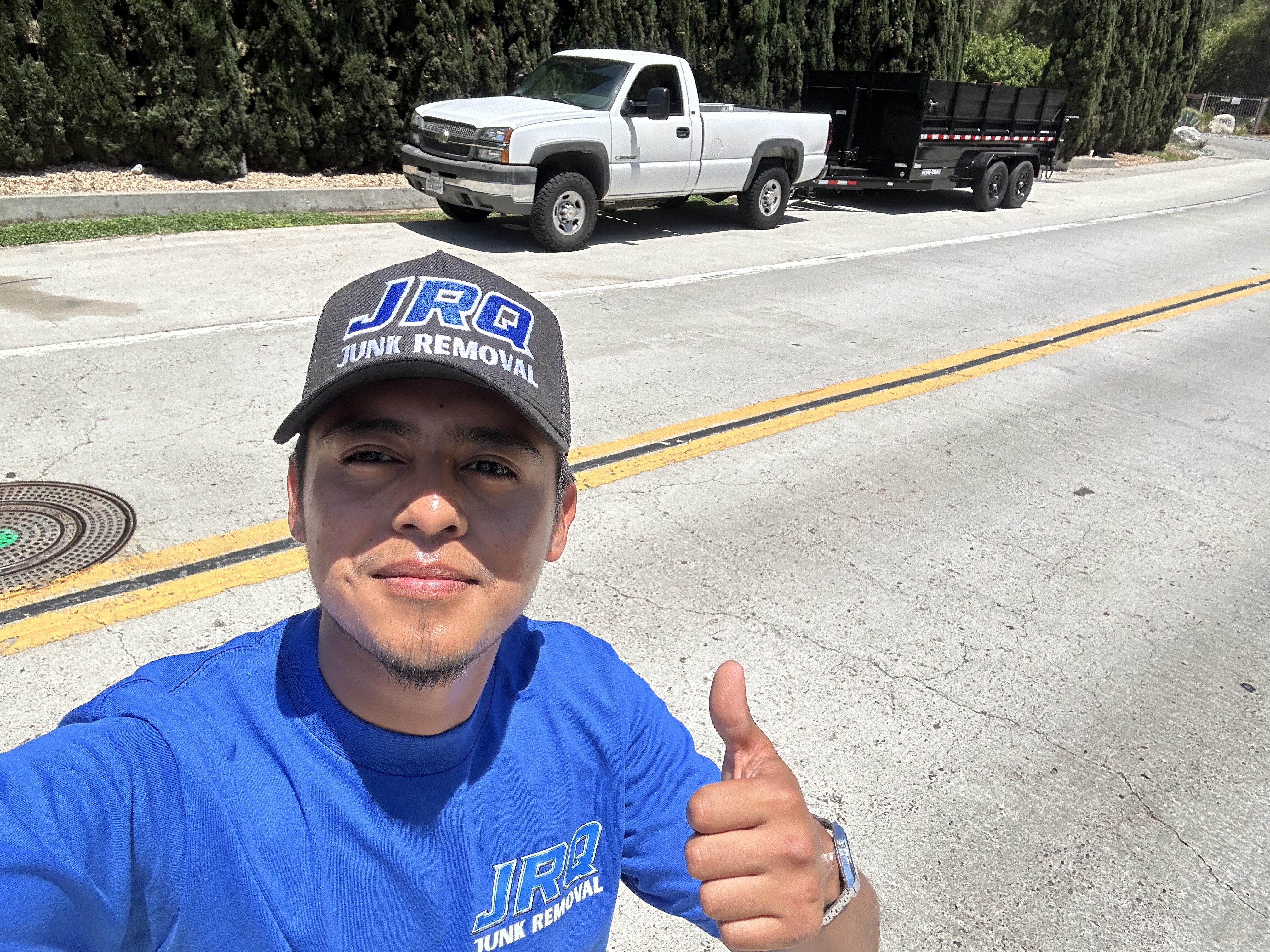 Yahir, owner of JRQ Junk Removal serving San Diego County
